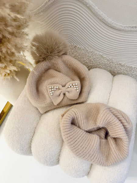 Bow Hat & Snood Set