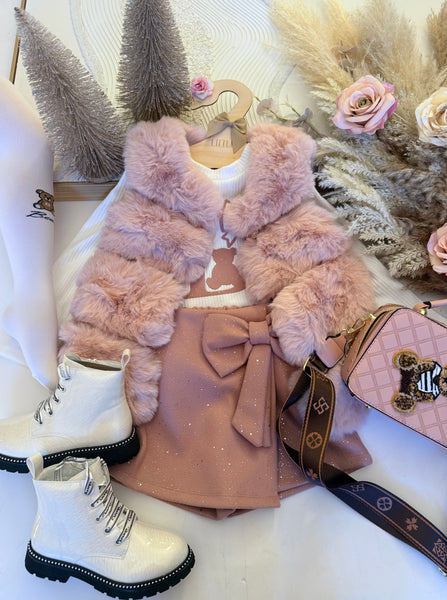 Warm Outfit Pink/Red