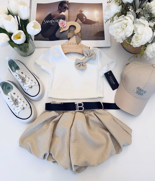 Bow Outfit