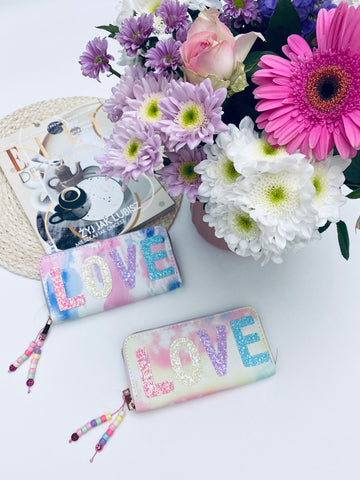 LOVE Purse
