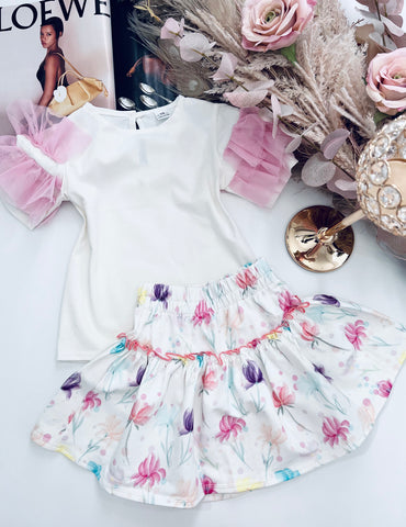 Flowers & Tulle Outfit